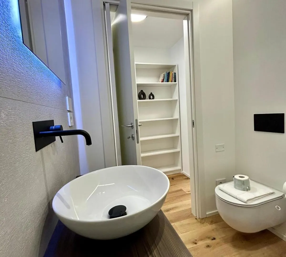 Appartamento Kibilu Luxury Apt With Terrace, Isola District And Near Garibaldi Station Milano