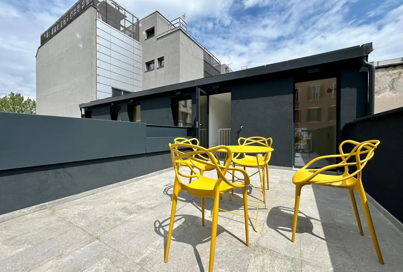 Kibilu Luxury Apt With Terrace, Isola District And Near Garibaldi Station Milano